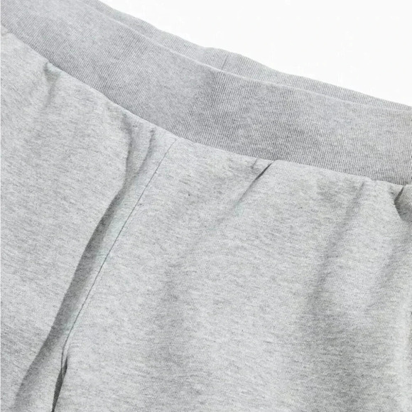 Champion Reverse Weave Fleece Shorts 7” - Picture 3 of 6